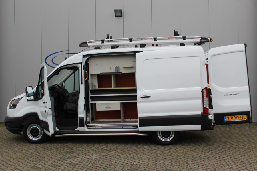 Ford Transit 290 2.0-105pk TDCI L2H2 Ambiente. Totaal 7 stuks, rest wordt nog gepubliceerd. Compleet ingerichte Ford Transit ! Camera, pdc v+a, airco, ladder achterd., opstaptrede met trekhaak, imperiaal met ladder, omvormer naar 220V, etc etc.