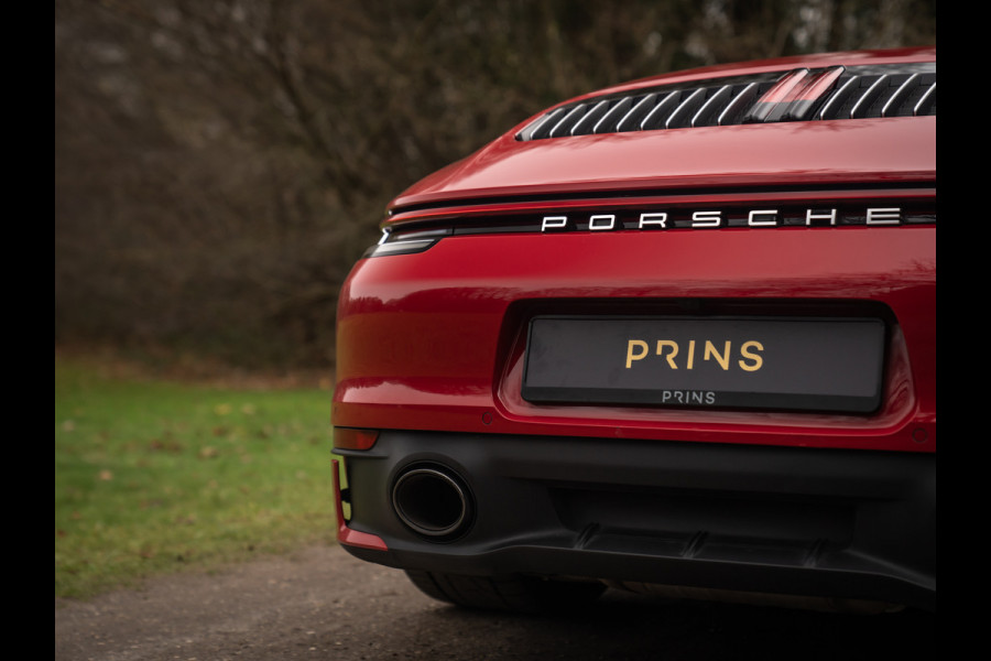 Porsche 911 Cabrio 992 Carrera 4S | SportDesign | PASM | Bose | Sportstoelen Plus | Sport Chrono