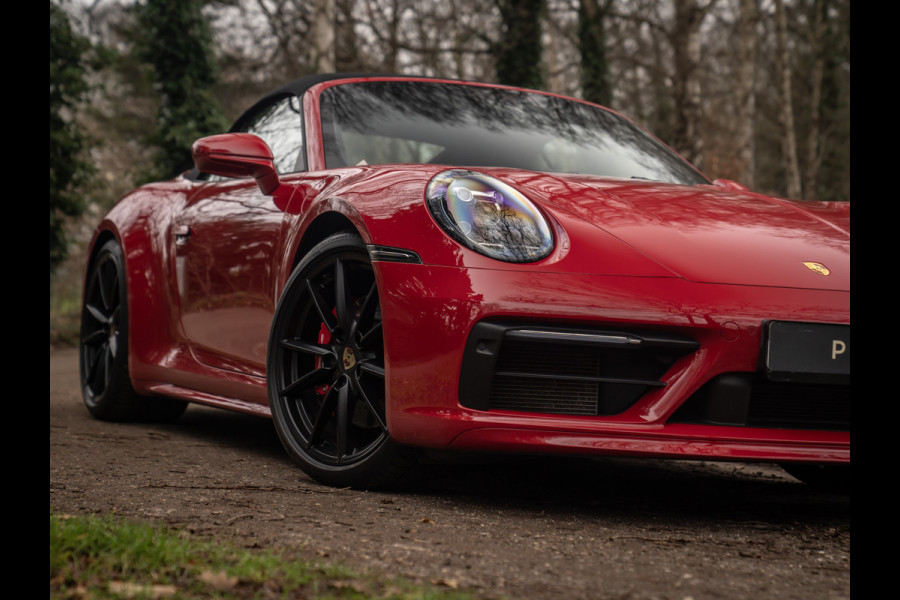 Porsche 911 Cabrio 992 Carrera 4S | SportDesign | PASM | Bose | Sportstoelen Plus | Sport Chrono