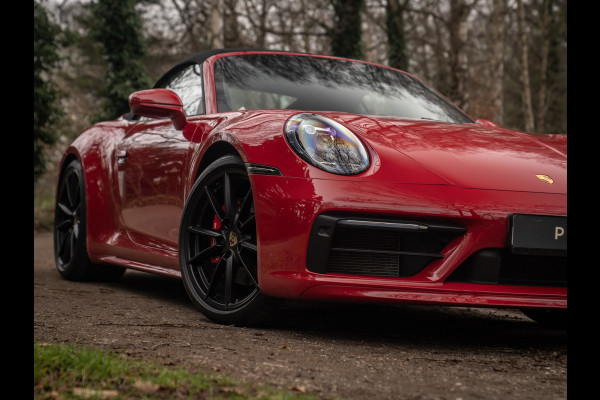 Porsche 911 Cabrio 992 Carrera 4S | SportDesign | PASM | Bose | Sportstoelen Plus | Sport Chrono