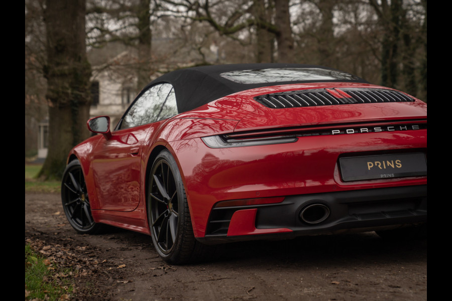 Porsche 911 Cabrio 992 Carrera 4S | SportDesign | PASM | Bose | Sportstoelen Plus | Sport Chrono