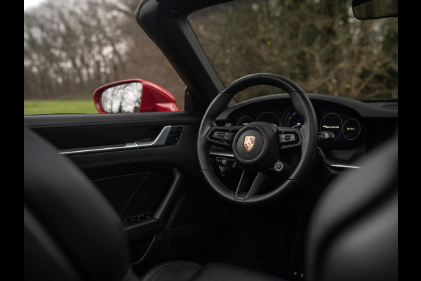 Porsche 911 Cabrio 992 Carrera 4S | SportDesign | PASM | Bose | Sportstoelen Plus | Sport Chrono