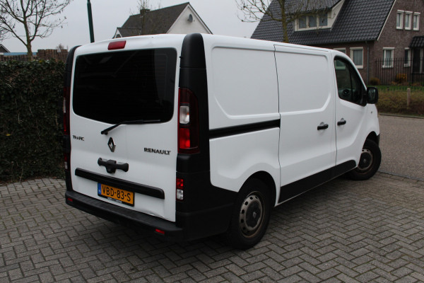 Renault Trafic T29 1.6 dCi 120PK Euro6 L1 Comfort ✓ 3-zits ✓ airco ✓ navigatie ✓ 2x schuifdeur