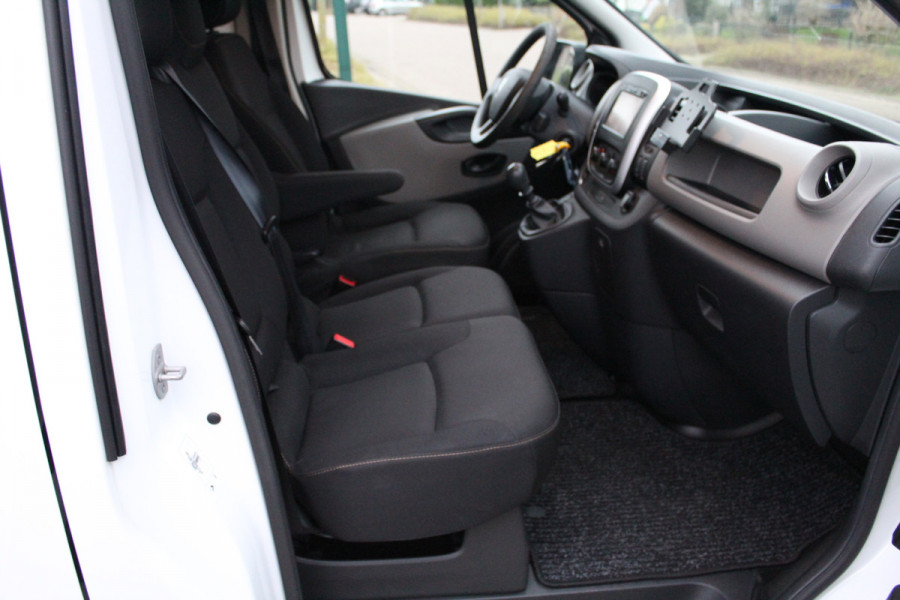 Renault Trafic T29 1.6 dCi 120PK Euro6 L1 Comfort ✓ 3-zits ✓ airco ✓ navigatie ✓ 2x schuifdeur