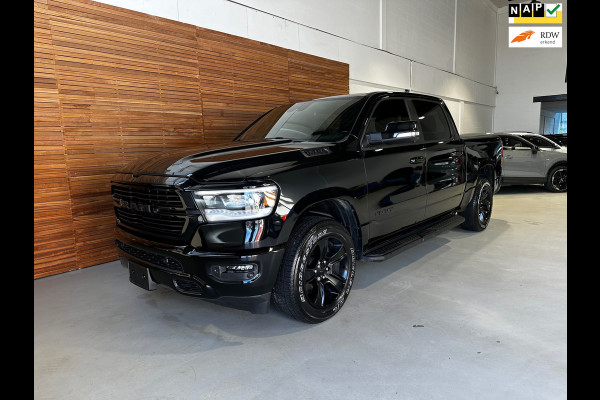 Dodge Ram 1500 5.7 V8 4x4 Crew Cab Sport | Full BLACK | Camera | ALPINE | Soft Cover | Apple Carplay | Cruise |