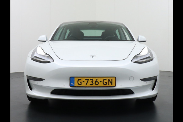 Tesla Model 3 Long Range 75 kWh 463PK FSD-vb.19" Premium-Audio 4wd AutoPilot Pano.dak Camera Leer Adaptive-Cruise+Stop&Go  PDC-A+Voor Wifi Ecc Veel grip door AWD vierwielaandrijving.  Origineel Nederlandse auto ! 1e eigenaar 60k nieuw