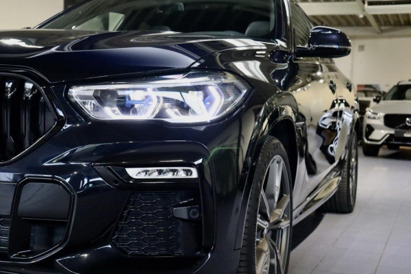 BMW X6 M50i MEGA VOL|Sky Lounge|MASSAGE|TrkHk|STND KCH