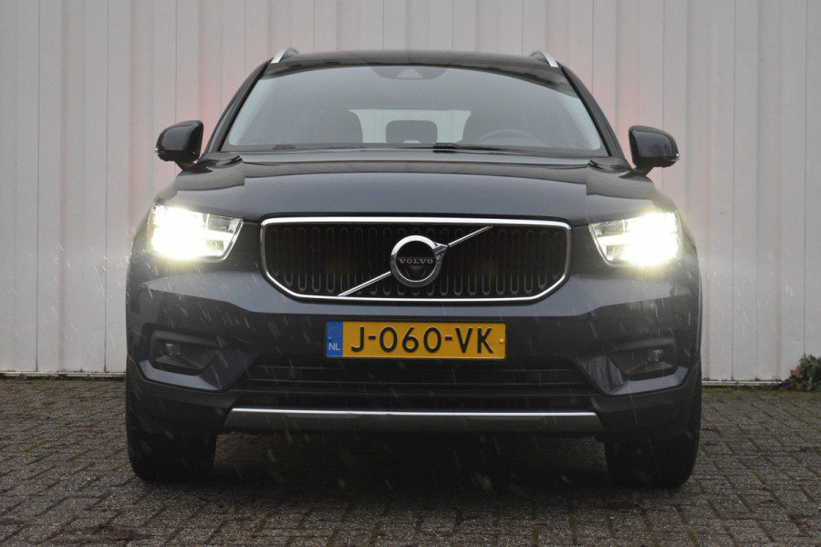 Volvo XC40 1.5 T2 Business Pro | 360 camera | sensoren voor&achter | Dealer onderhouden |