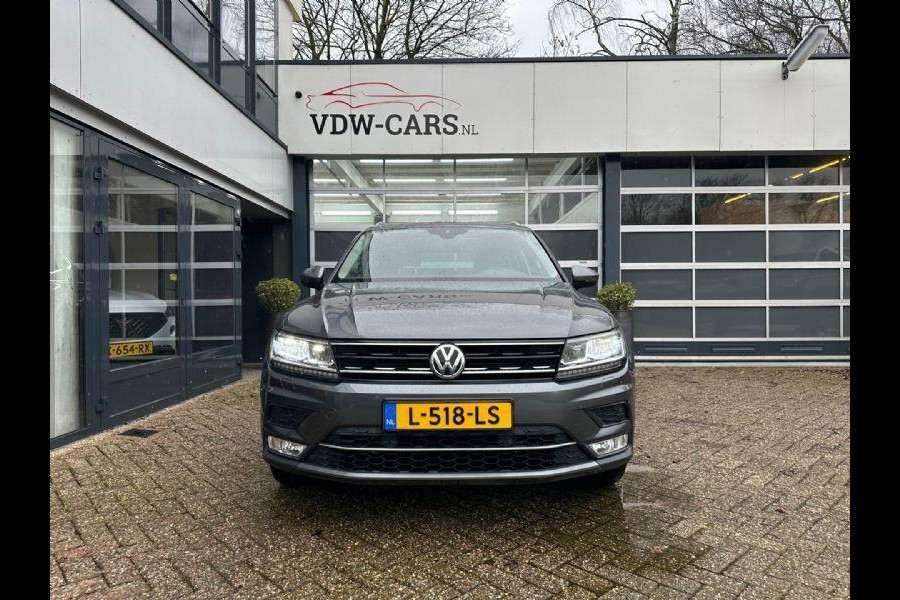 Volkswagen Tiguan 2.0 TSI 4Motion Highline | Pano | Virtual | 4M