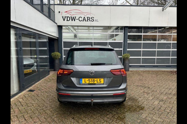 Volkswagen Tiguan 2.0 TSI 4Motion Highline | Pano | Virtual | 4M