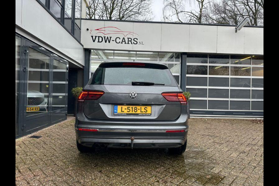 Volkswagen Tiguan 2.0 TSI 4Motion Highline | Pano | Virtual | 4M