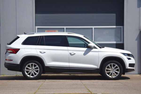 Škoda Kodiaq 1.5 TSI Limited Business Edition TREKHAAK/CAMERA/COMFORT/FUNCTIE PAKKET