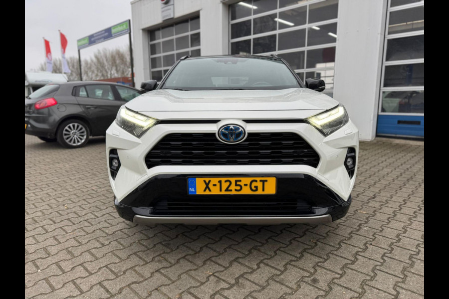 Toyota RAV4 2.5 Hybrid Bi-Tone Automaat TREKHAAK (RIJKLAARPRIJS / BOVAG)