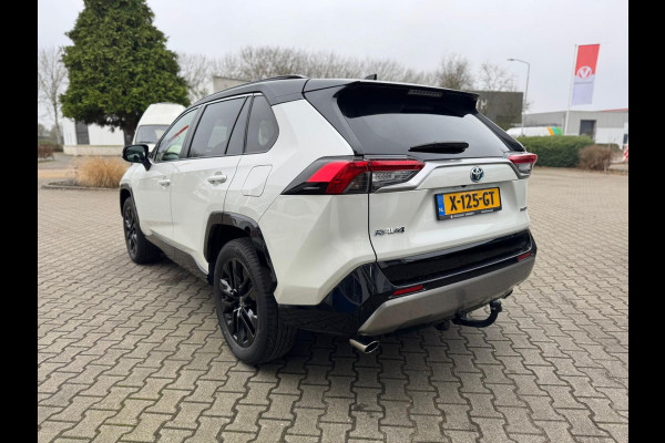 Toyota RAV4 2.5 Hybrid Bi-Tone Automaat TREKHAAK (RIJKLAARPRIJS / BOVAG)