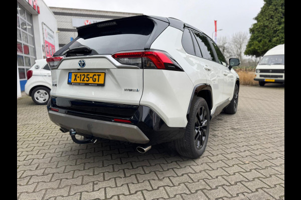 Toyota RAV4 2.5 Hybrid Bi-Tone Automaat TREKHAAK (RIJKLAARPRIJS / BOVAG)