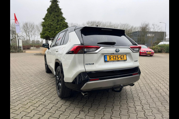 Toyota RAV4 2.5 Hybrid Bi-Tone Automaat TREKHAAK (RIJKLAARPRIJS / BOVAG)