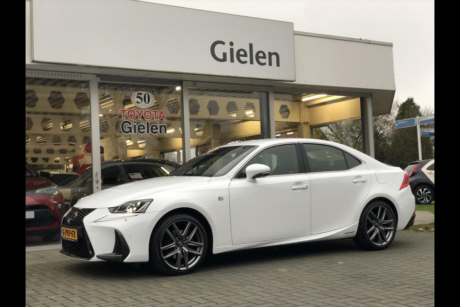 Lexus IS 300h 223pk F Sport Line | Premium Navigatie, Leer, Geheugenfunctie, Stoelventilatie, Parkeersensoren, Adaptive cruise control