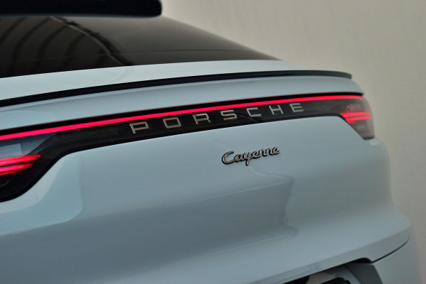 Porsche Cayenne Coupé 3.0 E-Hybrid Platinum Edition | Pano | BTW | Sport Chrono | Bose | Trekhaak