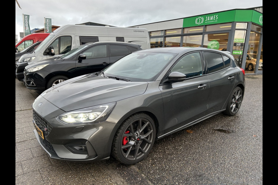 Ford Focus 2.3 EcoBoost ST-3