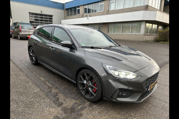 Ford Focus 2.3 EcoBoost ST-3