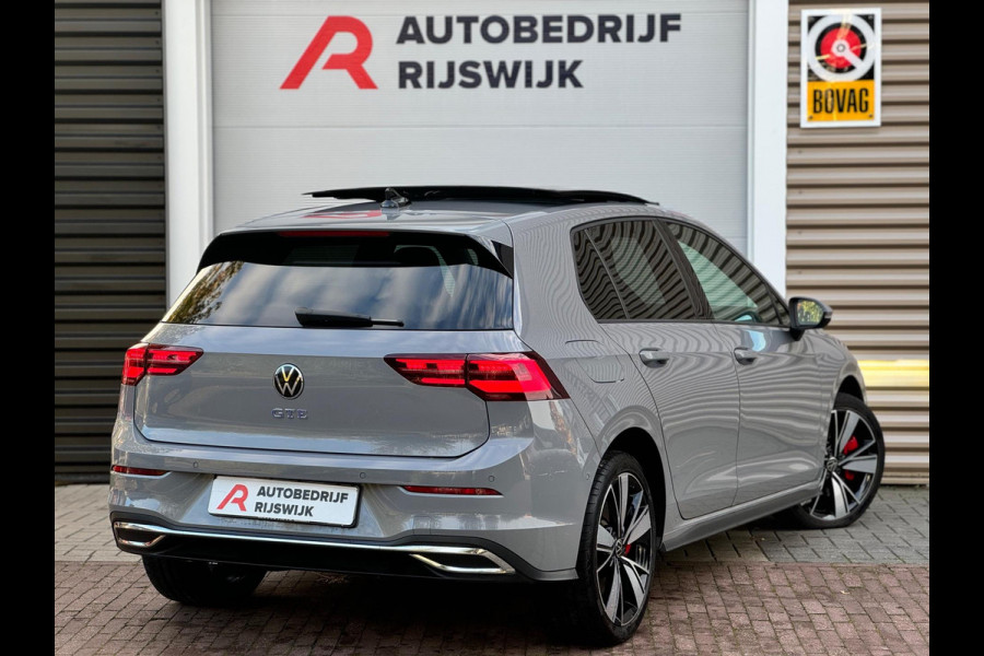 Volkswagen Golf 1.4 eHybrid GTE Pano/HUD/Matrix