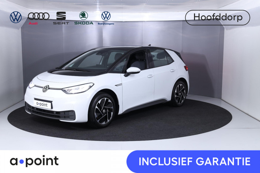 Volkswagen ID.3 Pure 45 kWh 150 pk | Navigatie | Parkeersensoren | Adaptieve cruise control | Stoelverwarming |