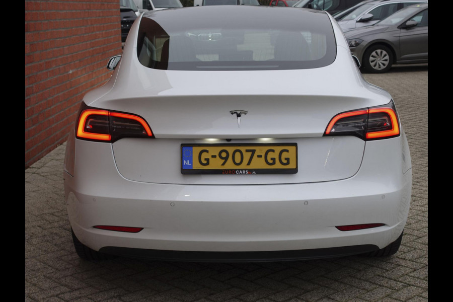 Tesla Model 3 Standard RWD Plus 60 kWh Autopilot Airco Navi Panoramadak Leder Full LED PDC VA + Camera