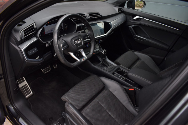 Audi Q3 35 TFSI 150pk S-tronic S-line | Panoramadak | Virtual | 20"