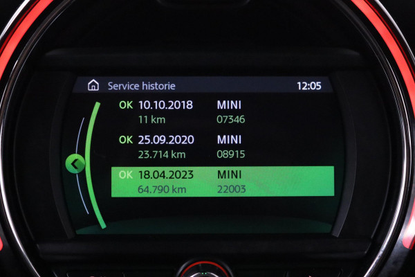 MINI Mini 1.5 One Pepper Automaat (NAVIGATIE, CLIMATE, CRUISE, PARKEERSENSOREN, LED, NL-AUTO, DEALER ONDERHOUDEN)