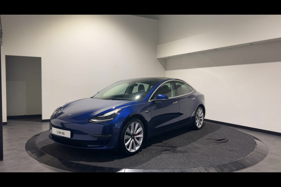 Tesla Model 3 Performance AWD 75 kWh | SoH certificaat bij aanschaf | Lichtmetalen velgen | Rode remklauwen