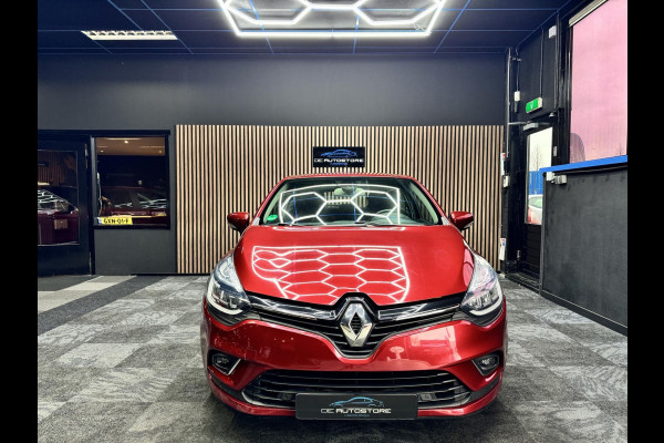 Renault Clio 0.9 TCe Intens 1e Eig Carplay Navi Led half leder Stoelverw Cruise R camera