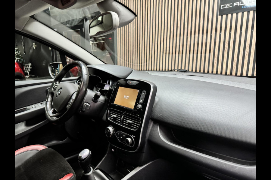 Renault Clio 0.9 TCe Intens 1e Eig Carplay Navi Led half leder Stoelverw Cruise R camera