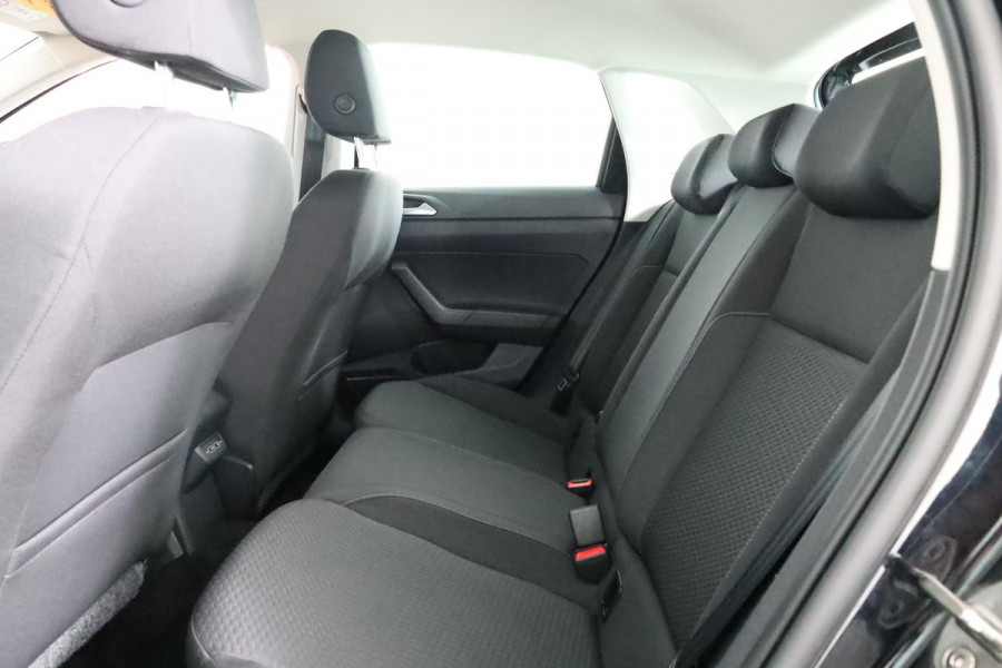 Volkswagen Polo 1.0 TSI Comfortline 95 pk | Navigatie via App | Parkeersensoren | Adaptieve cruise control | Airco | Apple Carplay/Android Auto |