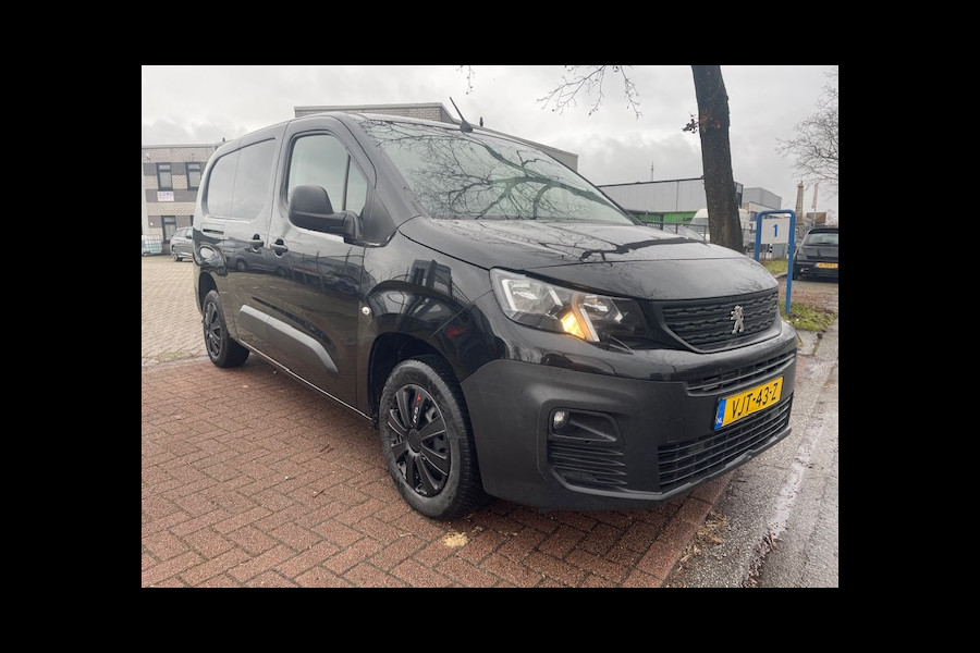 Peugeot Partner 1.5 Blue HDI Premium Long 3Zits Airco,Navigatie,Cruisecontrol