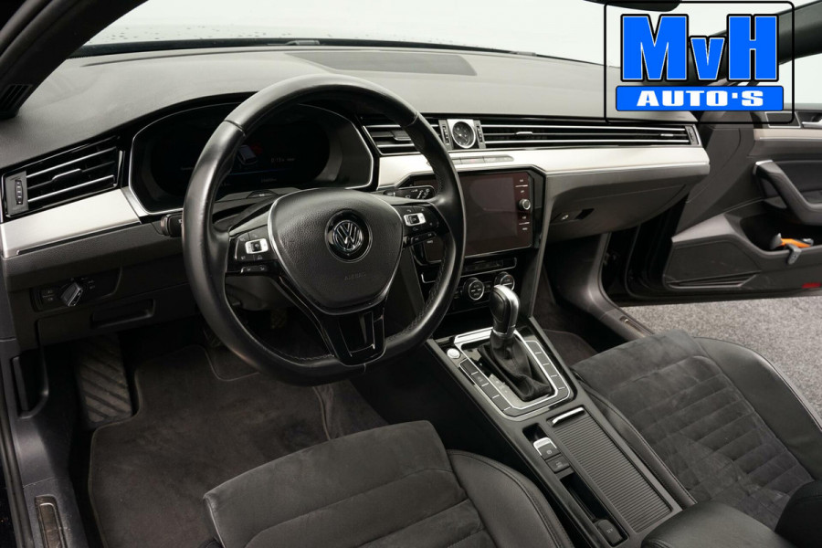 Volkswagen Passat Variant 1.6 TDI R-Line|VIRTUAL|TREKHAAK|NAP