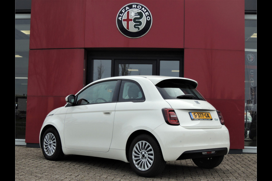 Fiat 500 Action 24 kWh | Radio Plus Pack | Touchscreen Navi | CarPlay | Android