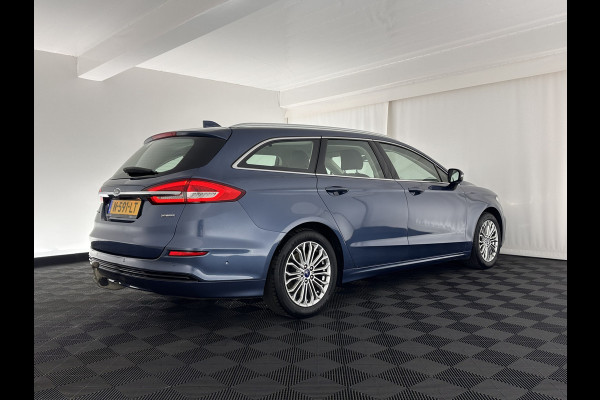 Ford Mondeo Wagon 2.0 IVCT HEV Titanium Luxury-Pack (INCL-BTW) Aut. *FULL-LEATHER | ADAPTIVE-CRUISE | FULL-LED | SONY-AUDIO | BLIND-SPOT | MEMORY-PACK | CAMERA | COMFORT-SEATS | NAVI-FULLMAP | ECC | PDC | TOWBAR | 17''ALU *