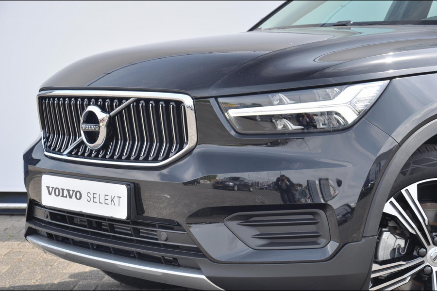 Volvo XC40 T4 211PK Automaat Recharge Inscription Expression / Cruise control/ Elektrische achterklep/ Parkeersensoren met camera/ DAB/ Apple carplay/ Bluetooth/ Climate control/ Stoel en stuurwielverwarming/ Regensensor