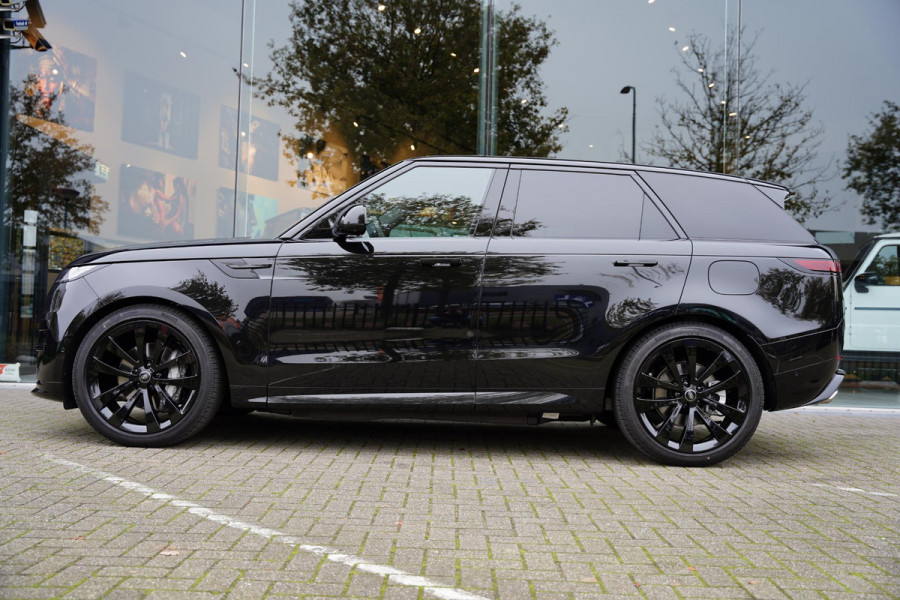 Land Rover Range Rover Sport P 460 E Dynamic SE 23 Inch Modeljaar 2025 KERSTSHOW