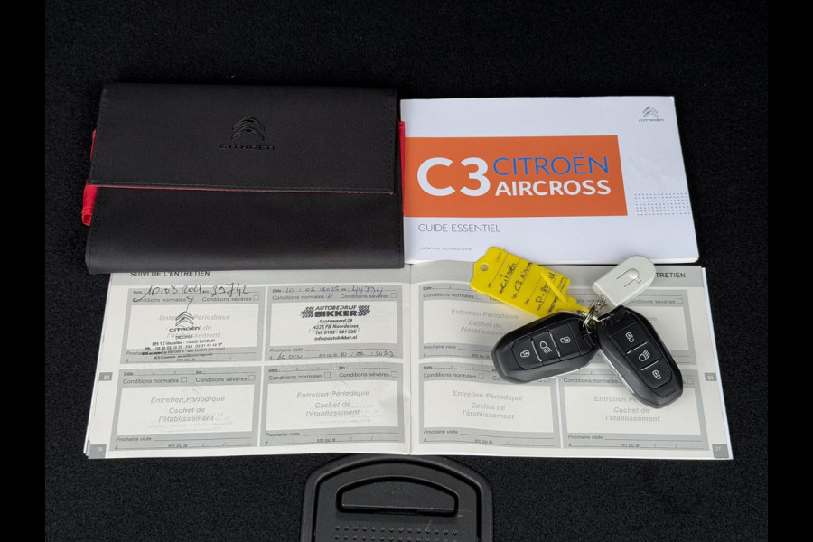 Citroën C3 Aircross 1.2 PureTech S&S Shine 1e Eigenaar,Navi,Clima,Cruise,Camera,Schuifdak,Afn. Trekhaak,APK Tot 02-2026