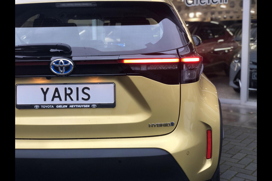 Toyota Yaris Cross 1.5 Hybrid Executive | Head up display, Elektrische achterklep, Dodehoekherkenning, Parkeersensoren, 18 inch