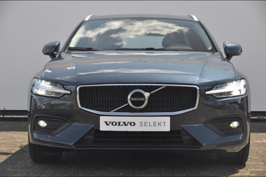 Volvo V60 B4 211PK Automaat Business Pro / Elektrische achterklep/ Keyless entry/ Adaptieve cruise control / BLIS / Apple Carplay/ DAB