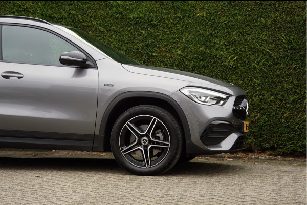 Mercedes-Benz GLA GLA 250 e AMG Line Night | Trekhaak Sfeerverlichting Dodehoek