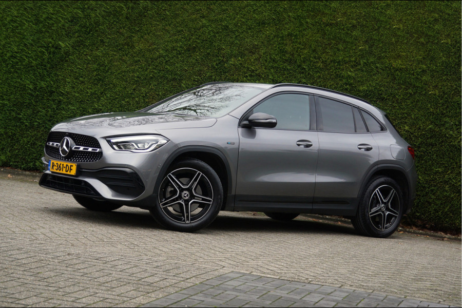 Mercedes-Benz GLA GLA 250 e AMG Line Night | Trekhaak Sfeerverlichting Dodehoek