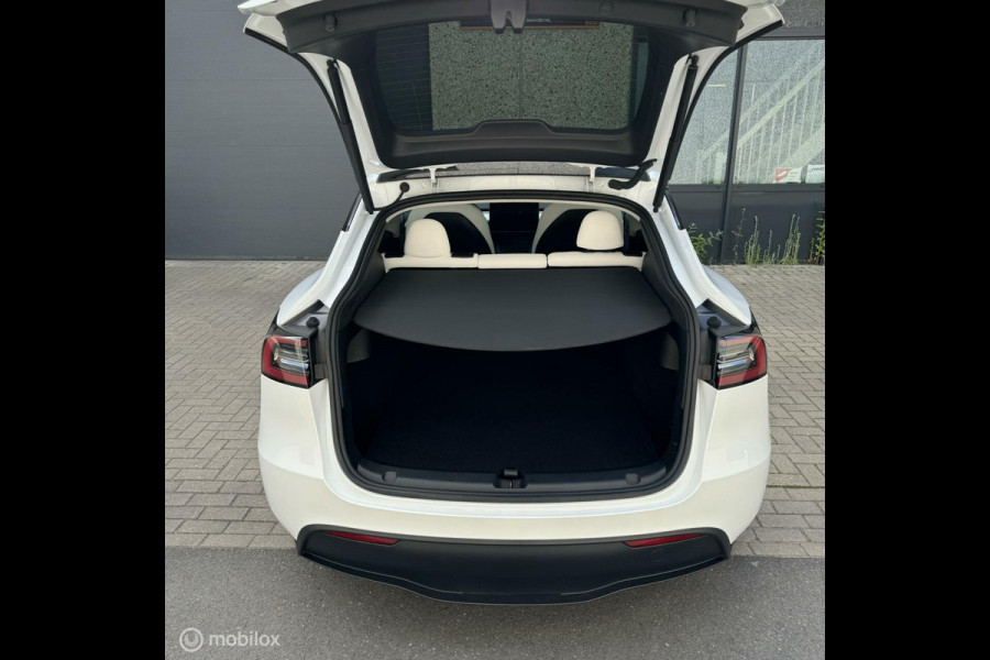 Tesla Model Y RWD 60kWh WIT INTERIEUR MMX PACK