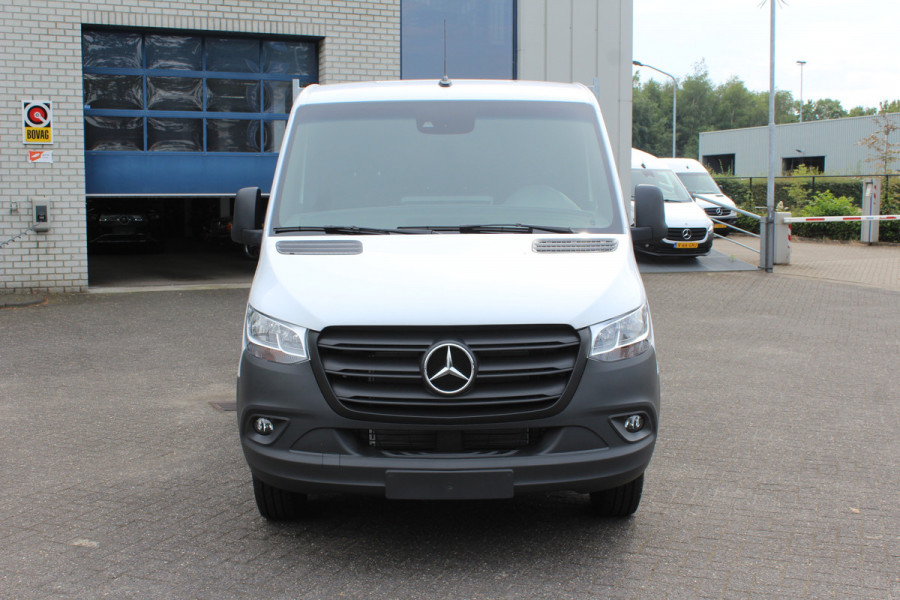 Mercedes-Benz Sprinter 519 CDI DC L3 Open laadbak Tachograaf, Geveerde stoel, MBUX navigatie