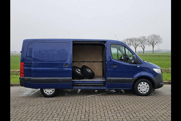 Mercedes-Benz Sprinter 317 1.9 CDI L2H1 RWD Automaat, Airco, Navi, Camera, Mbux, Euro 6, 170 PK!