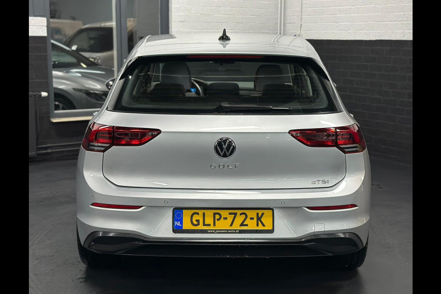 Volkswagen Golf 1.0 eTSI Life, DSG, Led, CarPlay, Sfeerverlichting