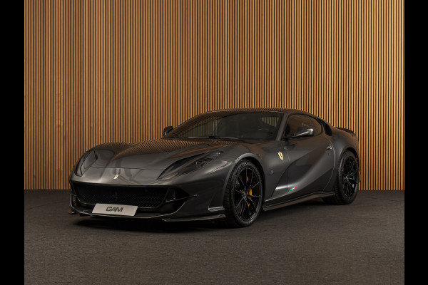 Ferrari 812 6.5 V12 Superfast HELE