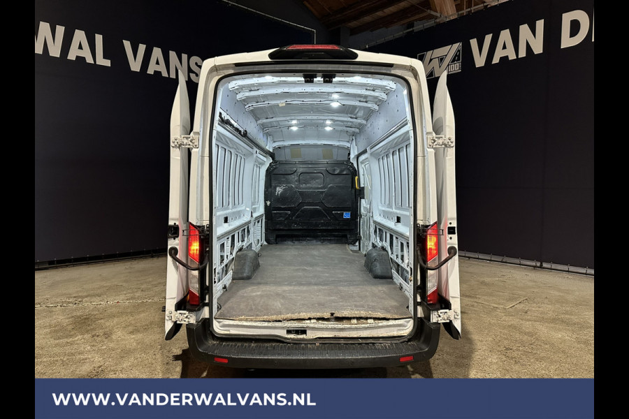 Ford Transit 2.0 TDCI 130pk L4H3 Euro6 Airco | Camera | Navigatie | Apple Carplay | Android Auto Cruisecontrol, Verwarmde voorruit, Stoelverwarming, Bijrijdersbank